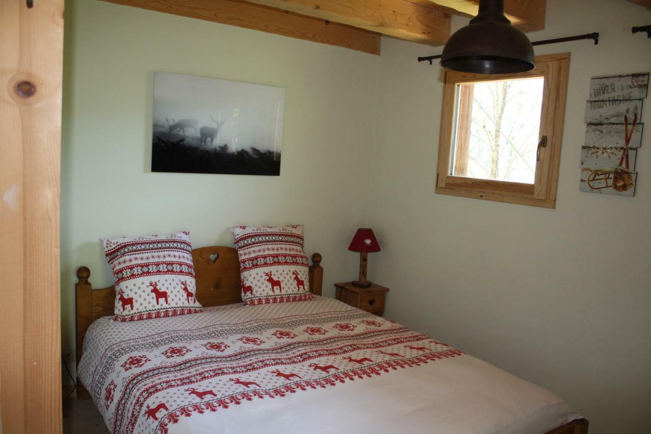 Bed and Breakfast La Case à Abondance Extérieur photo