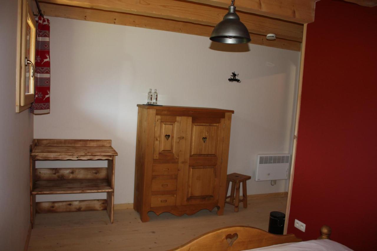 Bed and Breakfast La Case à Abondance Extérieur photo